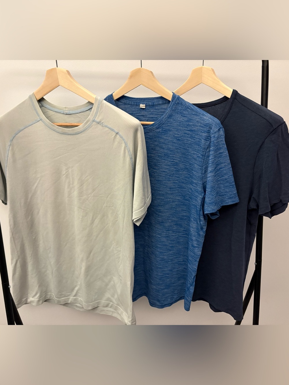 Lululemon Assorted Style T-Shirts Set Of 3 Activewear Gym Short Sleeve Large